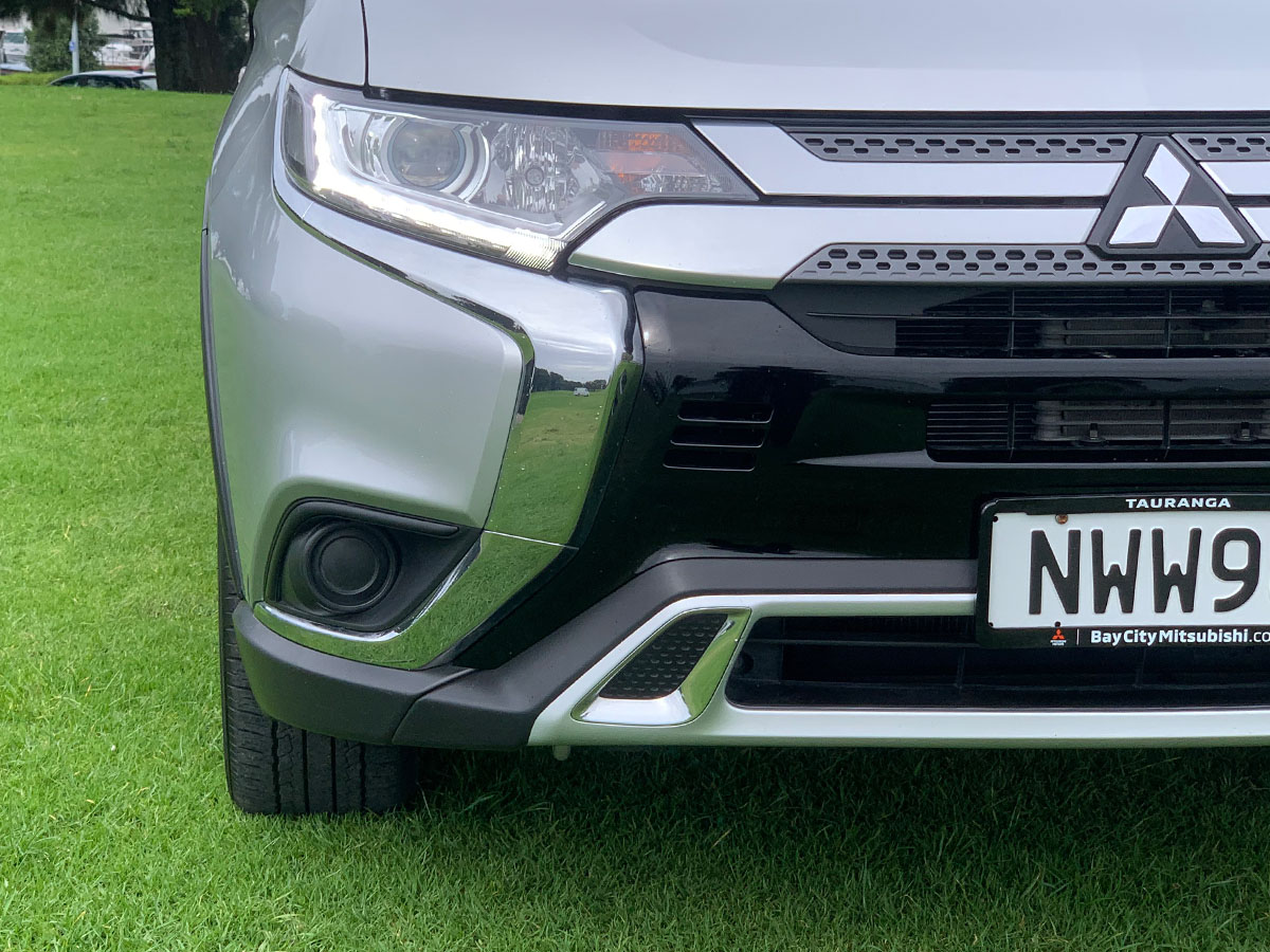 2021 Mitsubishi Outlander LS 2.4L Petrol 7 Seater Automatic