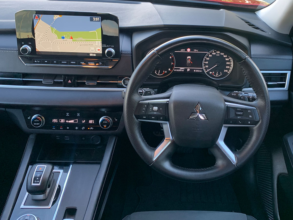2021 Mitsubishi Outlander XLS 2WD 7 Seater 2.5L Petrol Auto