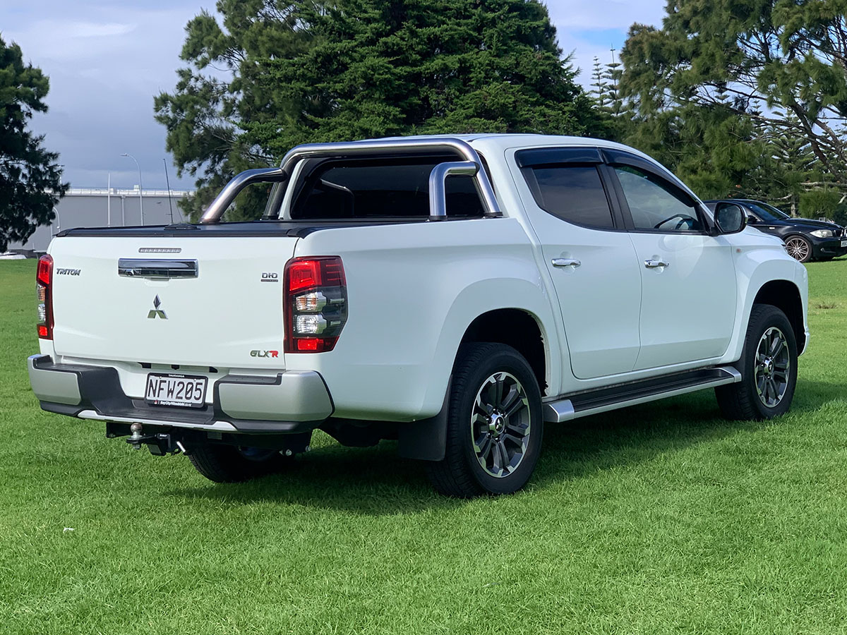 2021 Mitsubishi Triton GLXR 2.4L 2WD Diesel Turbo Automatic