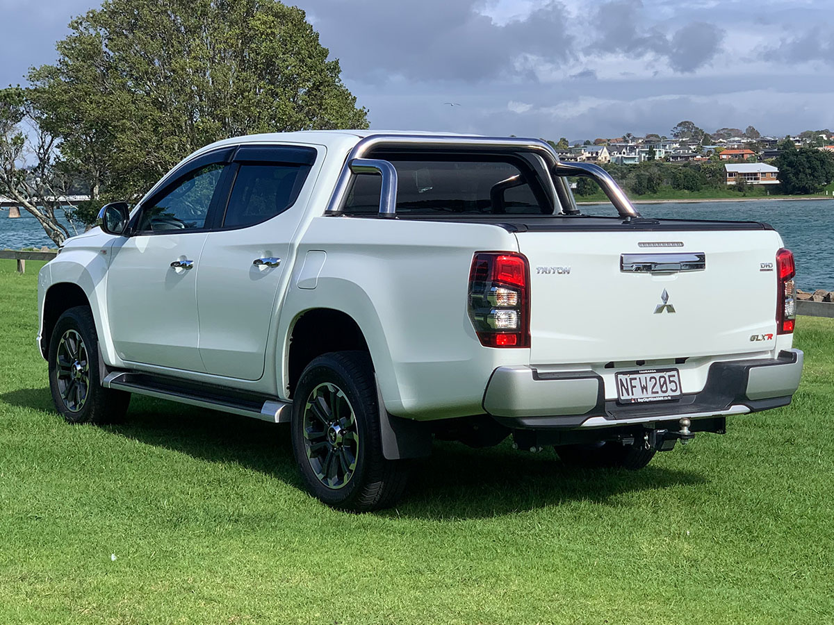 2021 Mitsubishi Triton GLXR 2.4L 2WD Diesel Turbo Automatic