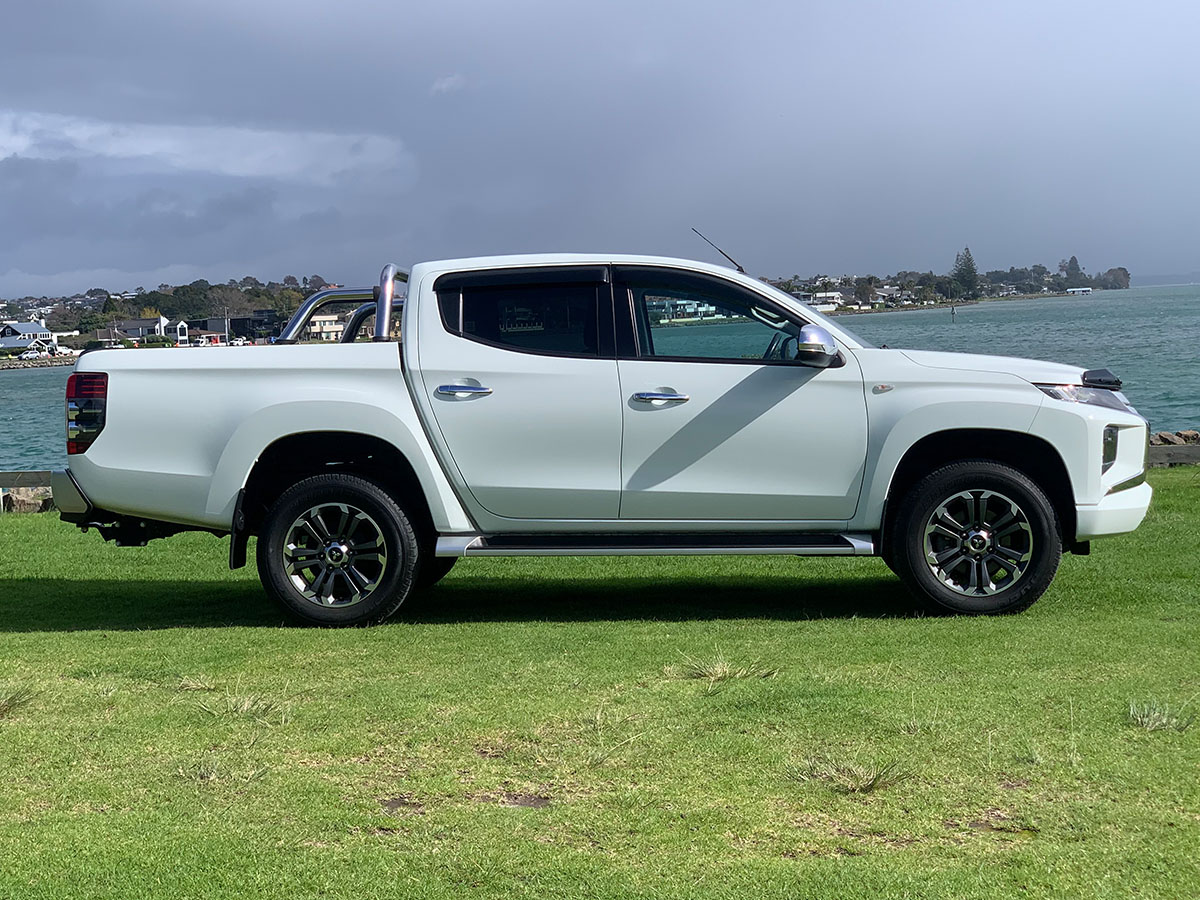 2021 Mitsubishi Triton GLXR 2.4L 2WD Diesel Turbo Automatic