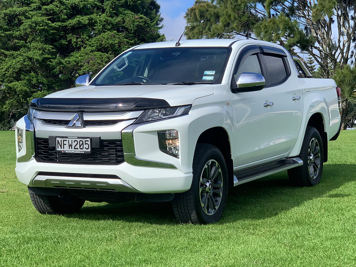 2021 Mitsubishi Triton GLXR 2.4L 2WD Diesel Turbo Automatic