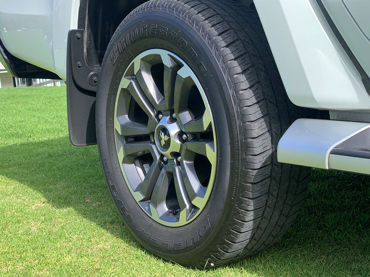 2021 Mitsubishi Triton GLXR 2.4L 2WD Diesel Turbo Automatic