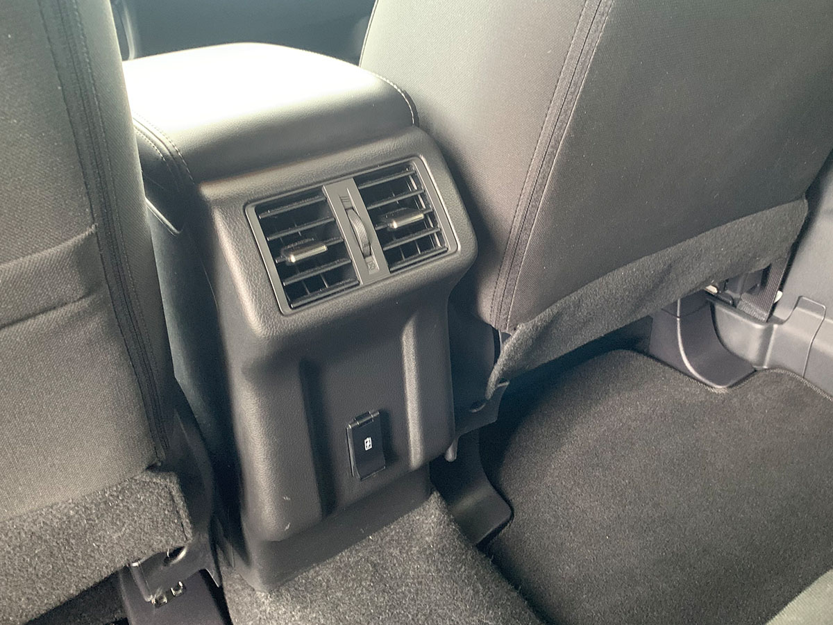 2022 Mitsubishi Outlander LS 2.4L Petrol 7 Seater