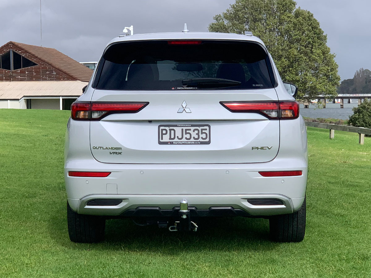2022 Mitsubishi Outlander PHEV VRX