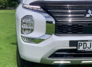 2022 Mitsubishi Outlander PHEV VRX