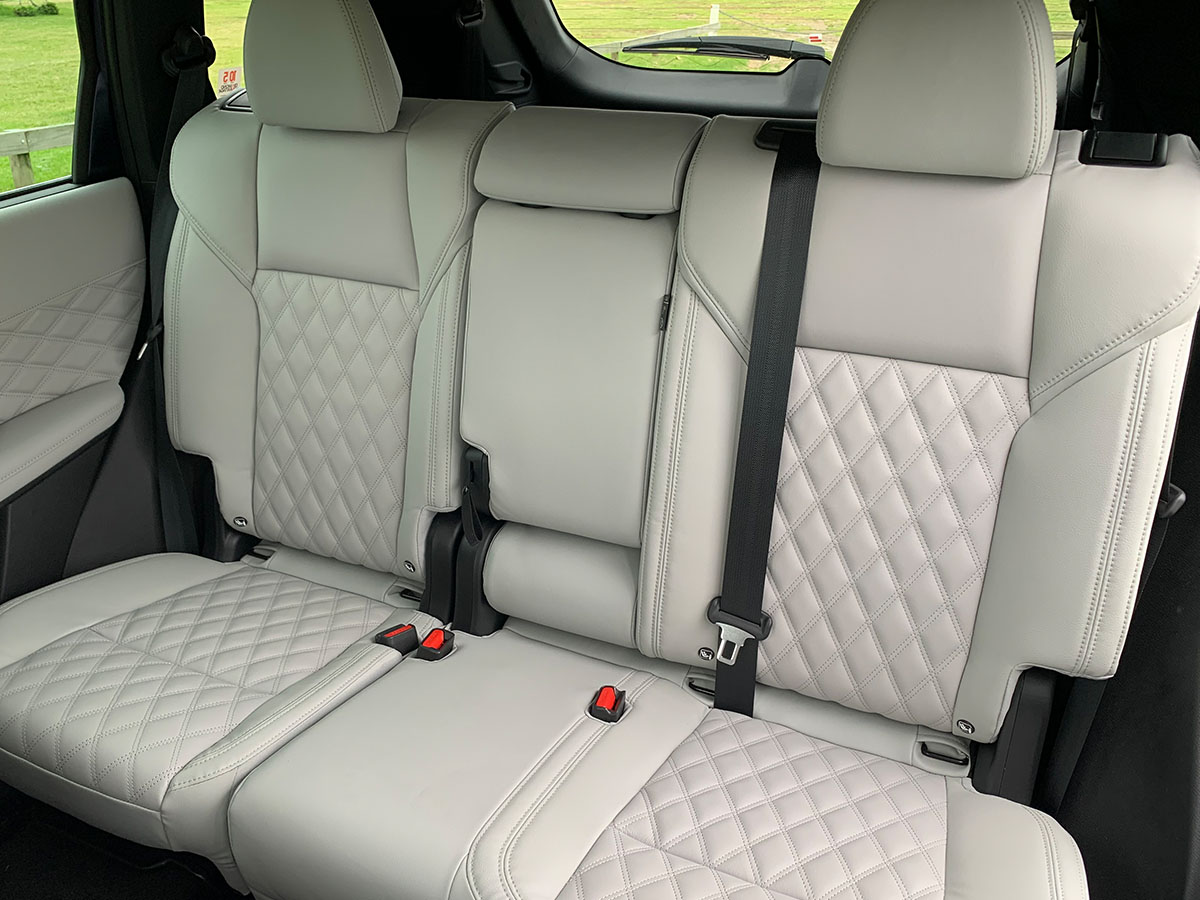 2022 Mitsubishi Outlander VRX 2.5L 4WD 7 Seater Grey Leather