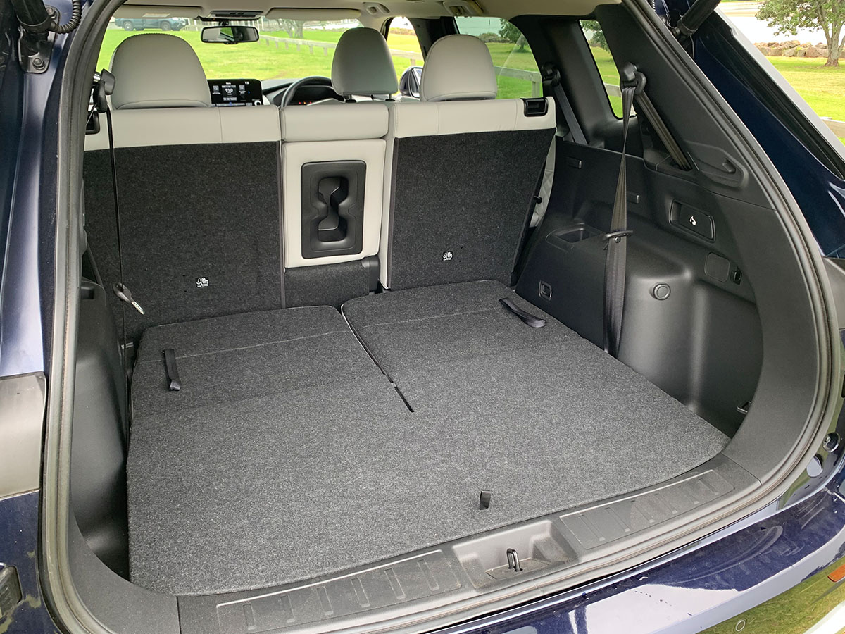 2022 Mitsubishi Outlander VRX 2.5L 4WD 7 Seater Grey Leather