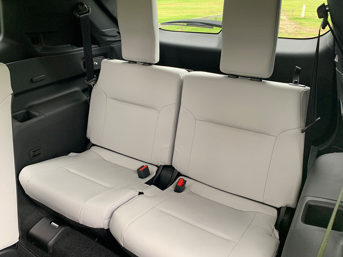 2022 Mitsubishi Outlander VRX 2.5L 4WD 7 Seater Grey Leather