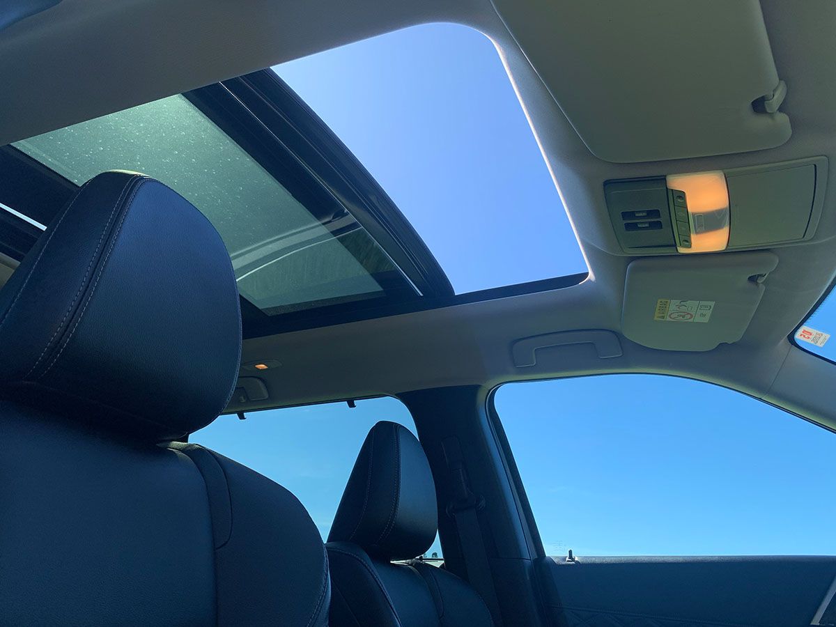 2022 Mitsubishi Outlander VRX 2.5L 4WD 7 Seater CVT Auto