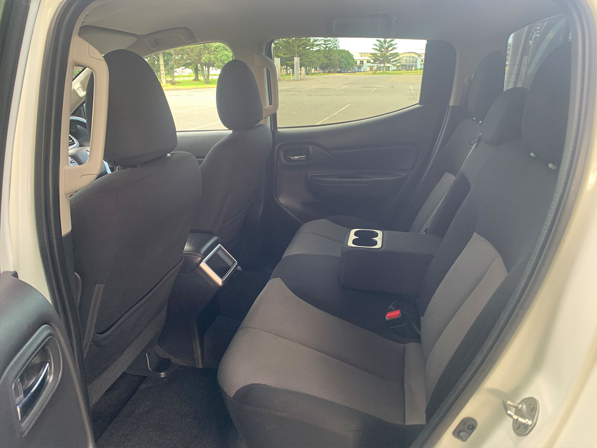 2019 Mitsubishi Triton GLXR 4WD 2.4L Diesel 6 Speed Manual