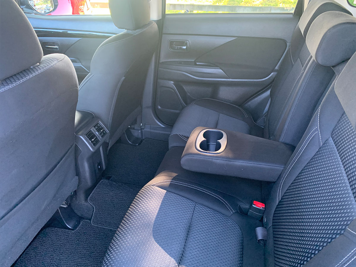 2021 Mitsubishi Outlander LS 2.4L Petrol 7 Seater Automatic