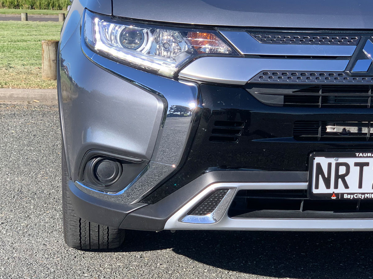 2021 Mitsubishi Outlander LS 2.4L Petrol 7 Seater Automatic