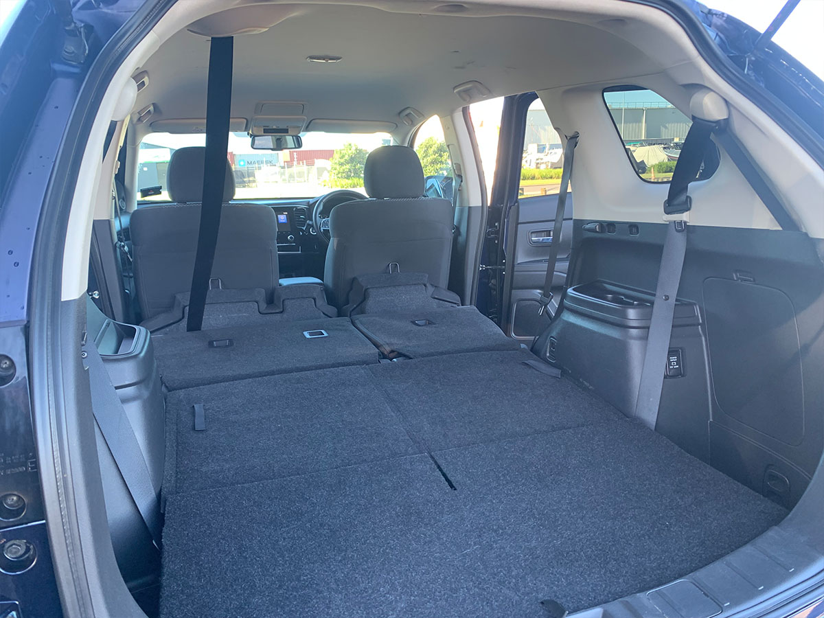 2021 Mitsubishi Outlander LS 2.4L Petrol 7 Seater Automatic