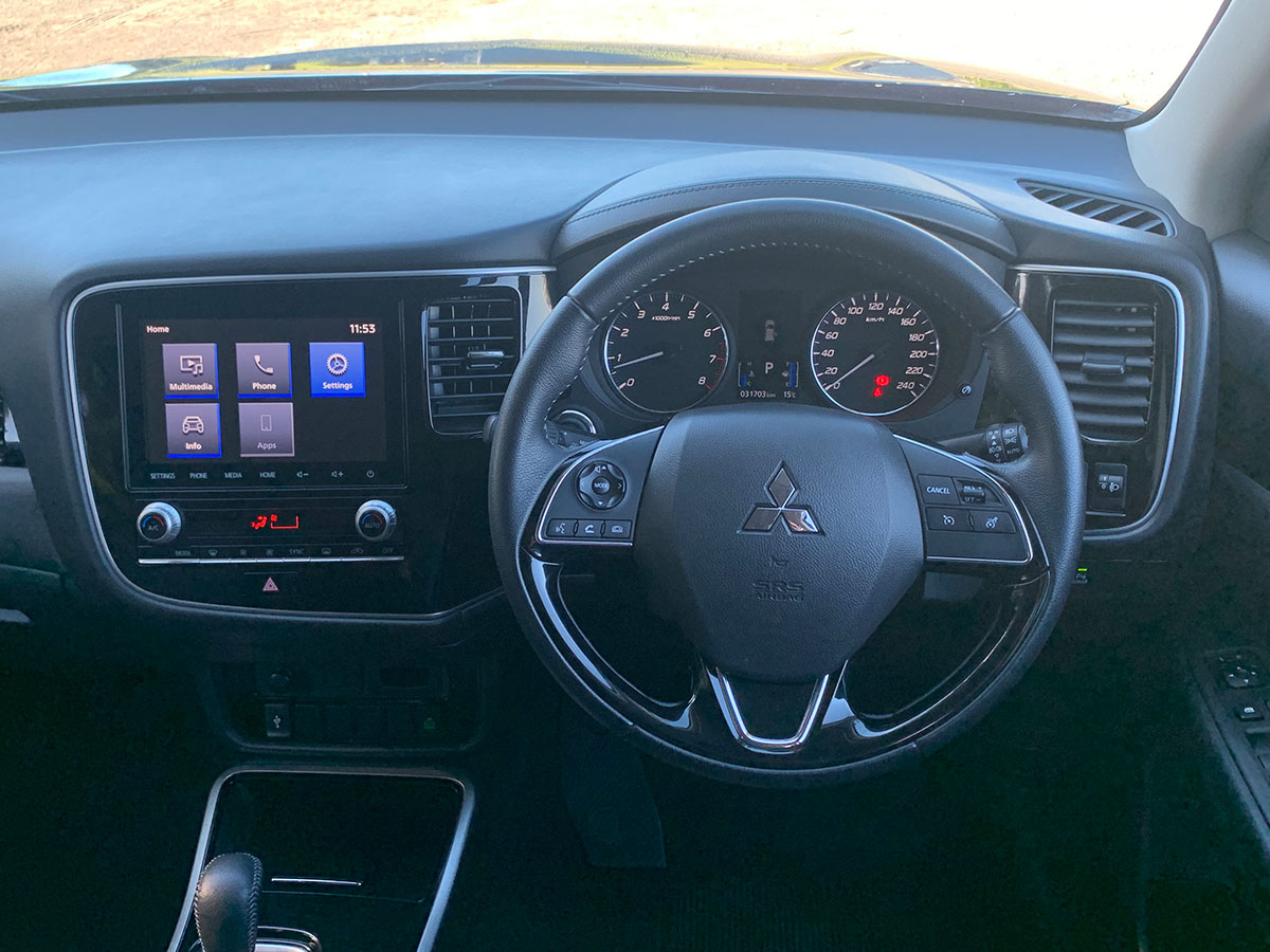 2021 Mitsubishi Outlander LS 2.4L Petrol 7 Seater Automatic