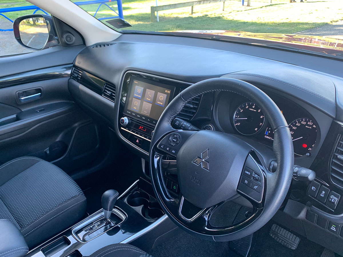 2021 Mitsubishi Outlander LS 2.4L Petrol 7 Seater Automatic