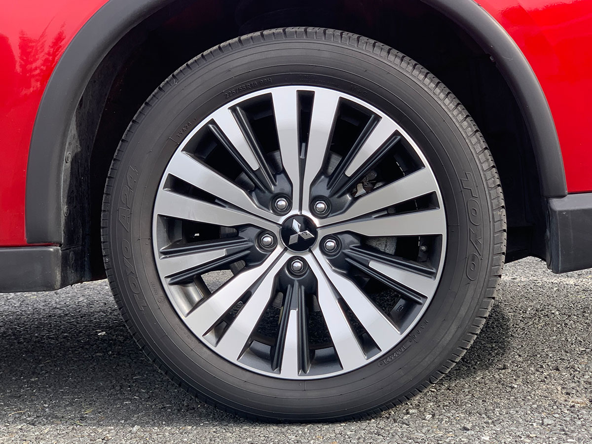 2021 Mitsubishi Outlander LS 2.4L Petrol 7 Seater Automatic