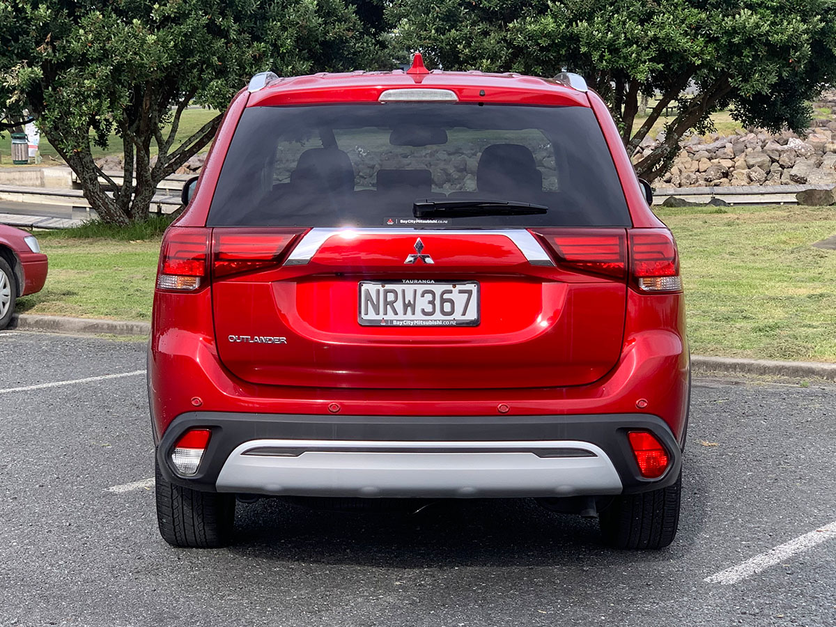 2021 Mitsubishi Outlander LS 2.4L Petrol 7 Seater Automatic