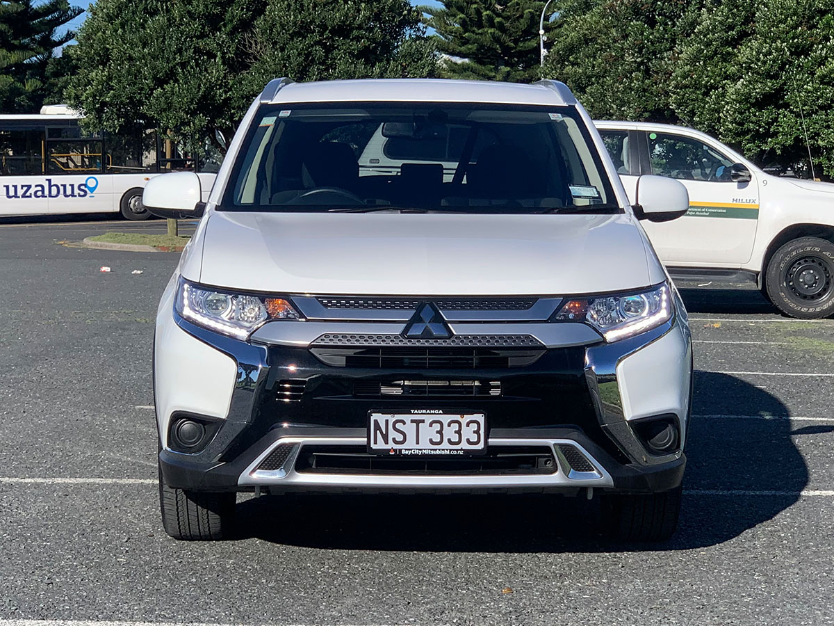 2021 Mitsubishi Outlander LS 2.4L Petrol 7 Seater Automatic