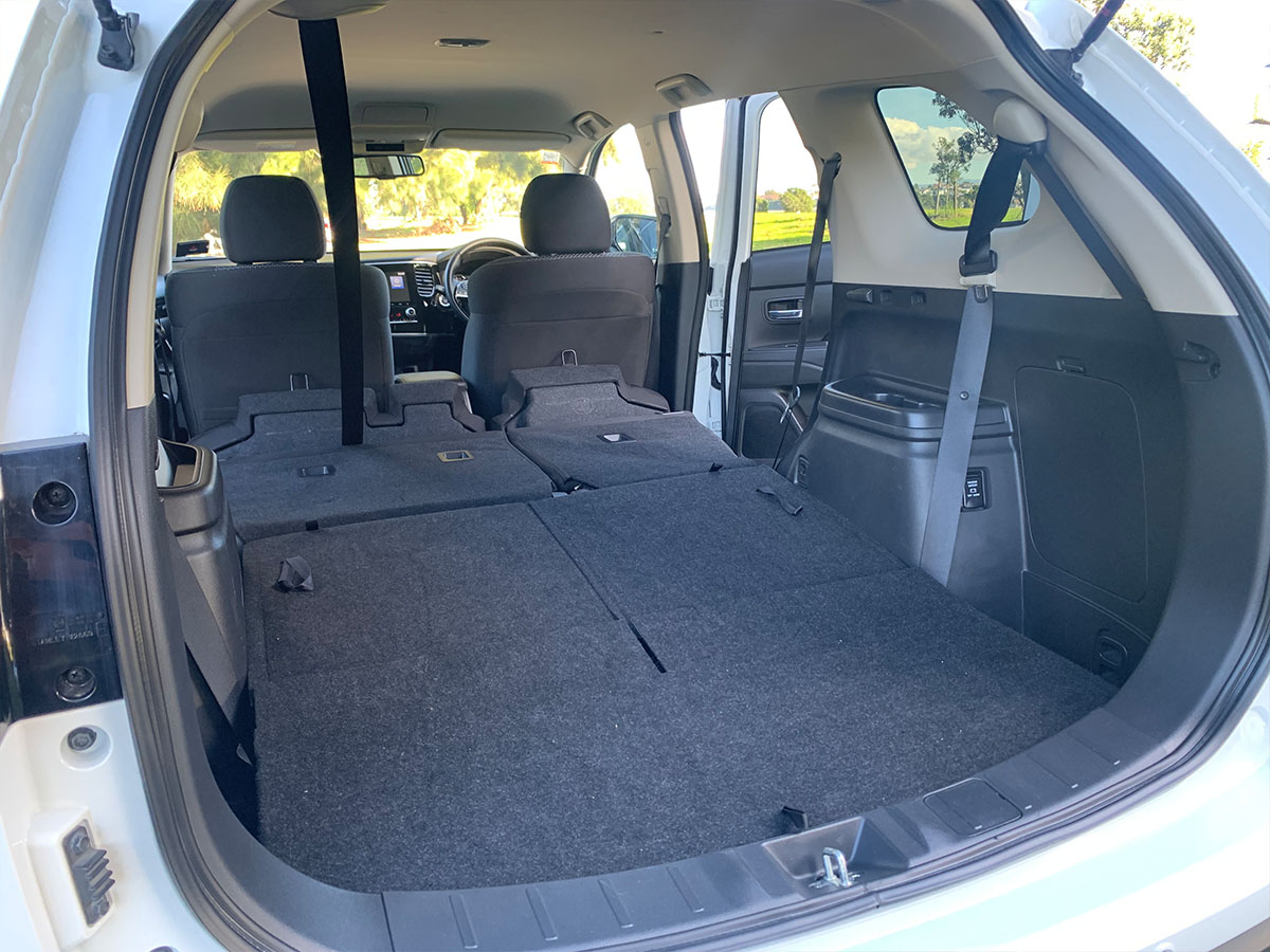 2021 Mitsubishi Outlander LS 2.4L Petrol 7 Seater Automatic