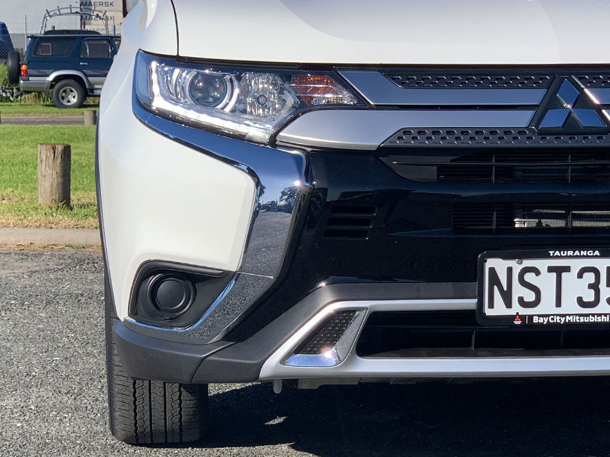 2021 Mitsubishi Outlander LS 2.4L Petrol 7 Seater Automatic