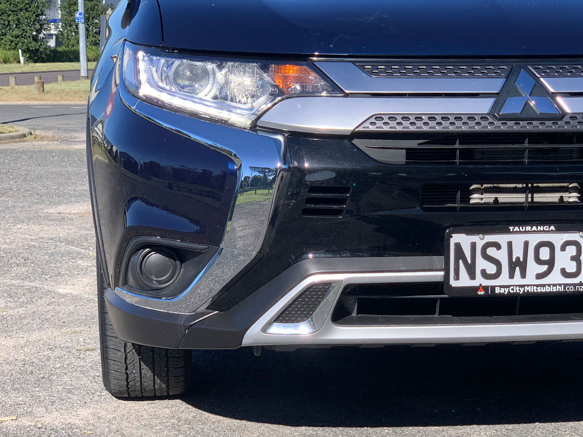 2021 Mitsubishi Outlander LS 2.4L Petrol 7 Seater Automatic