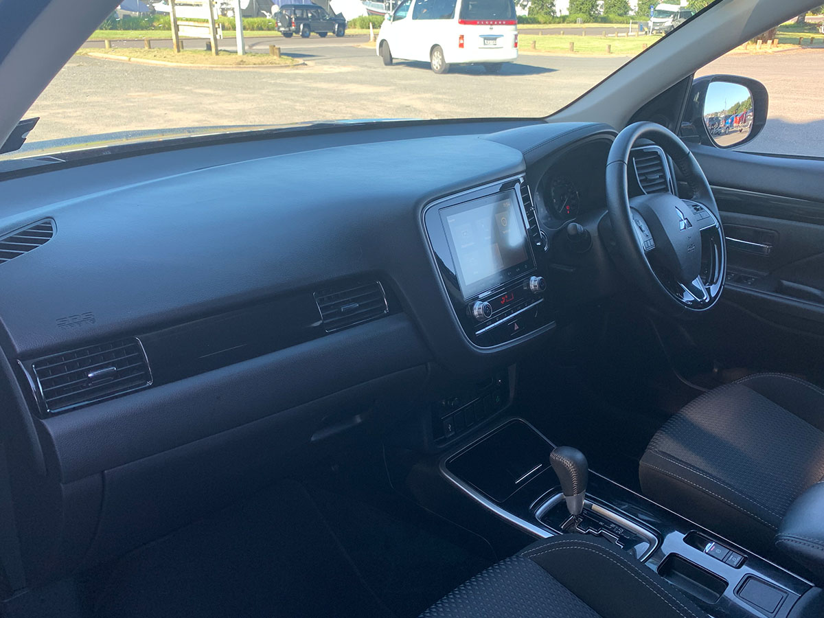 2021 Mitsubishi Outlander LS 2.4L Petrol 7 Seater Automatic