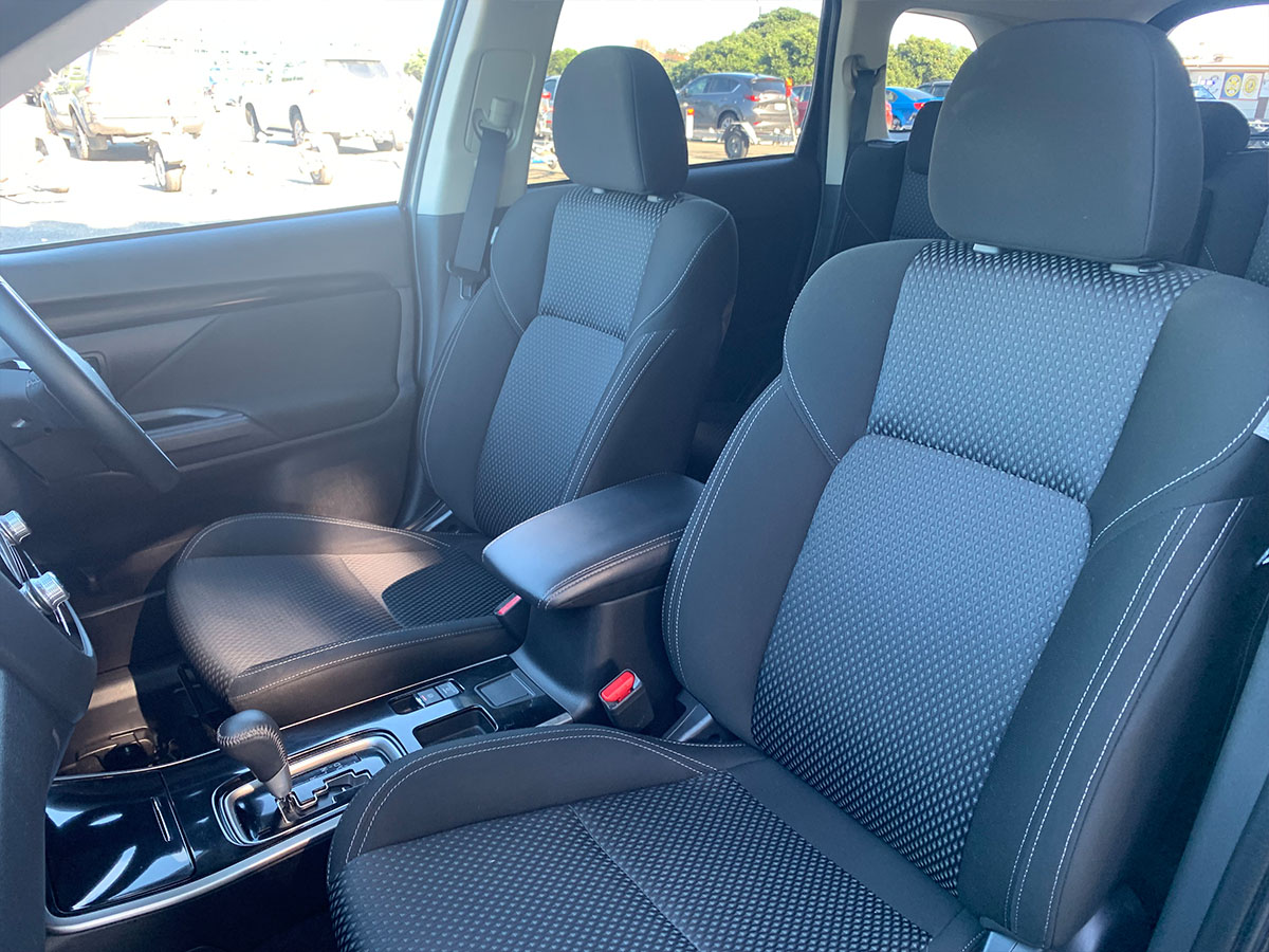 2021 Mitsubishi Outlander LS 2.4L Petrol 7 Seater Automatic