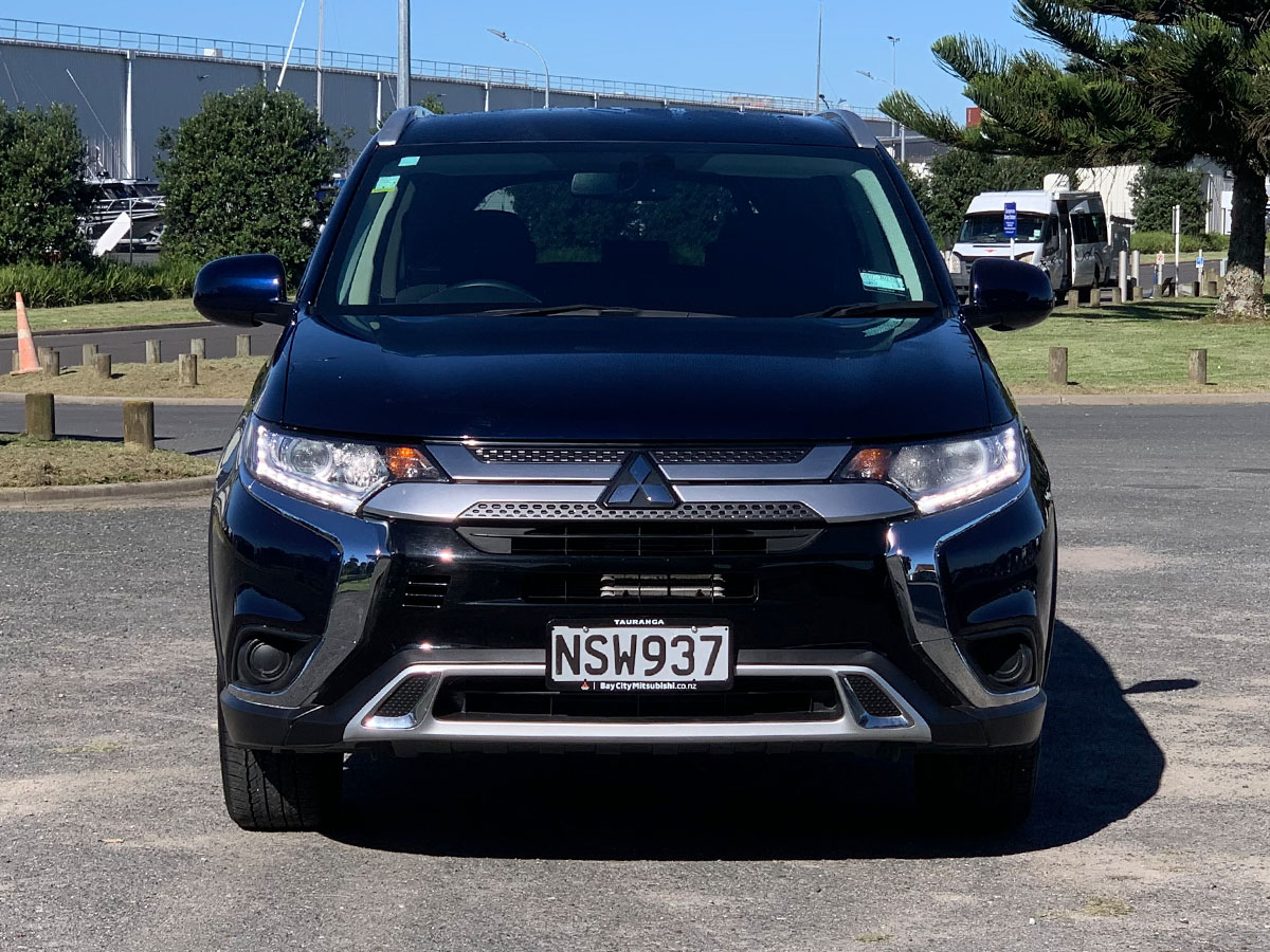 2021 Mitsubishi Outlander LS 2.4L Petrol 7 Seater Automatic