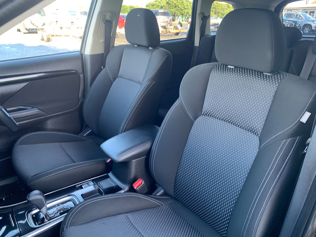 2021 Mitsubishi Outlander LS 2.4L Petrol 7 Seater Automatic