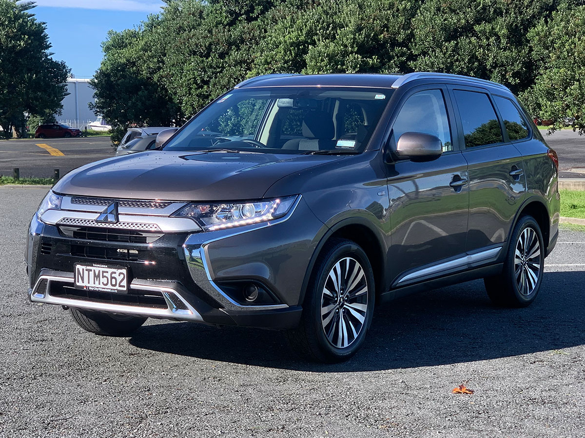 2021 Mitsubishi Outlander LS 2.4L Petrol 7 Seater Automatic