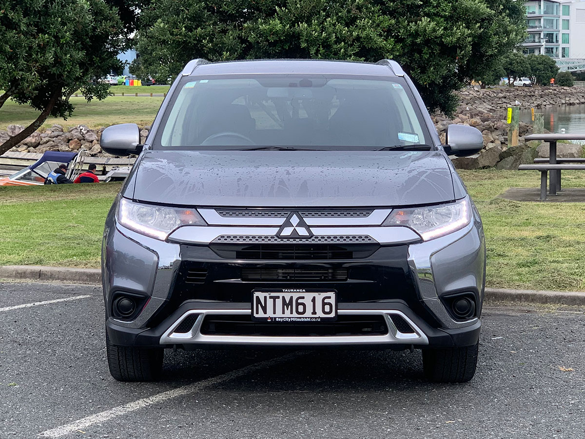 2021 Mitsubishi Outlander LS 2.4L Petrol 7 Seater Automatic