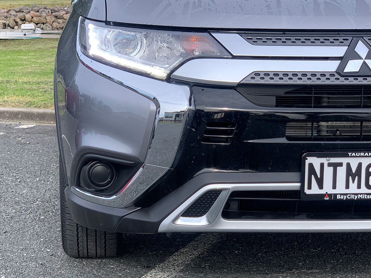 2021 Mitsubishi Outlander LS 2.4L Petrol 7 Seater Automatic