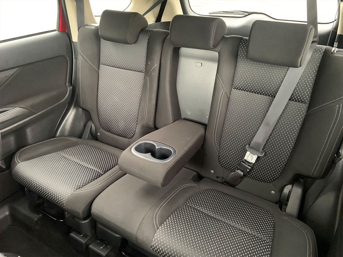 2021 Mitsubishi Outlander LS 2.4L Petrol 7 Seater Automatic