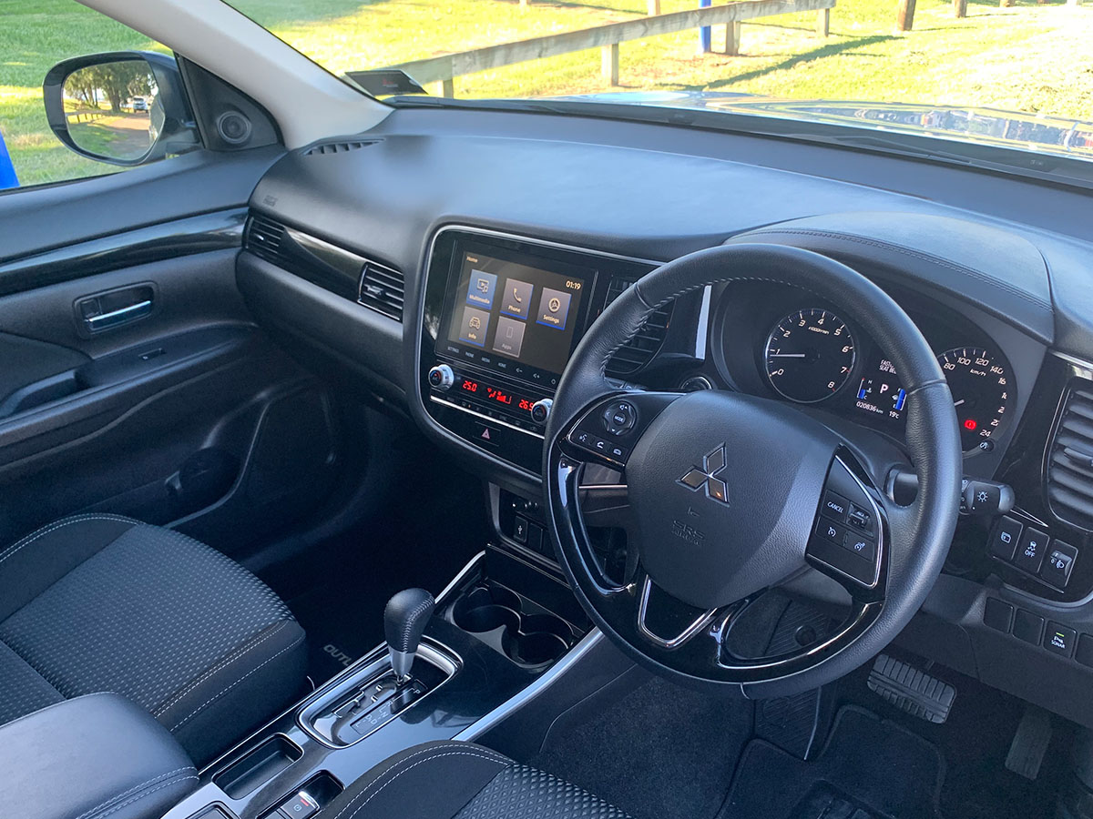 2021 Mitsubishi Outlander LS 2.4L Petrol 7 Seater Automatic