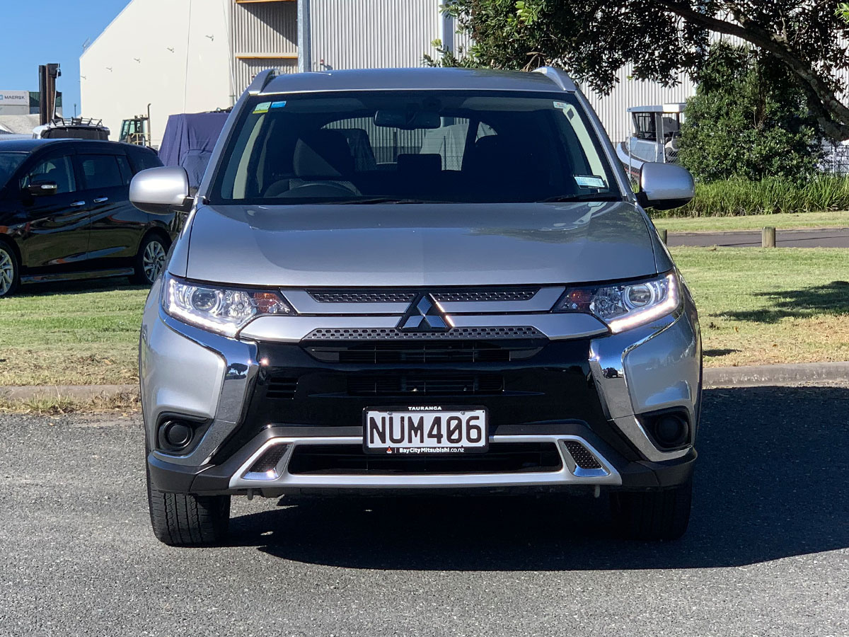 2021 Mitsubishi Outlander LS 2.4L Petrol 7 Seater Automatic