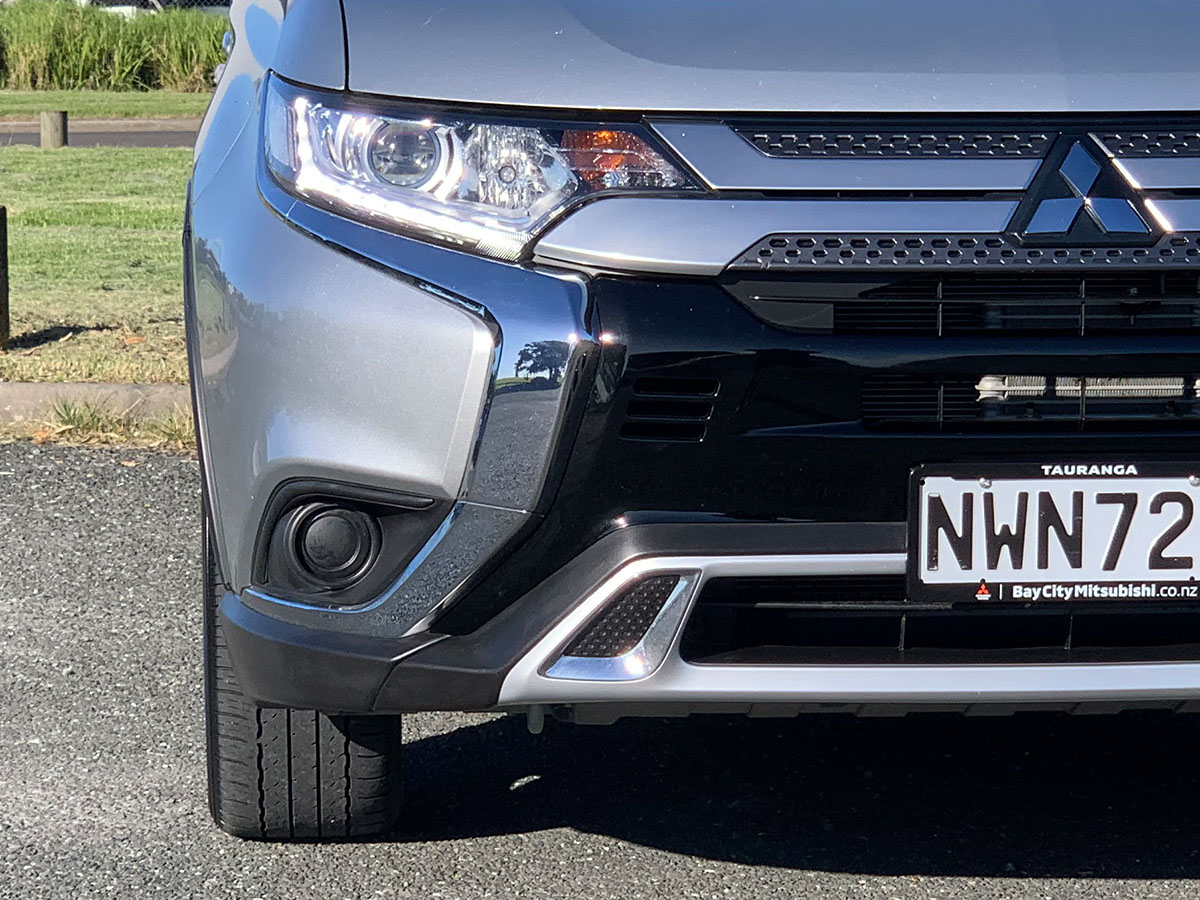 2021 Mitsubishi Outlander LS 2.4L Petrol 7 Seater Automatic