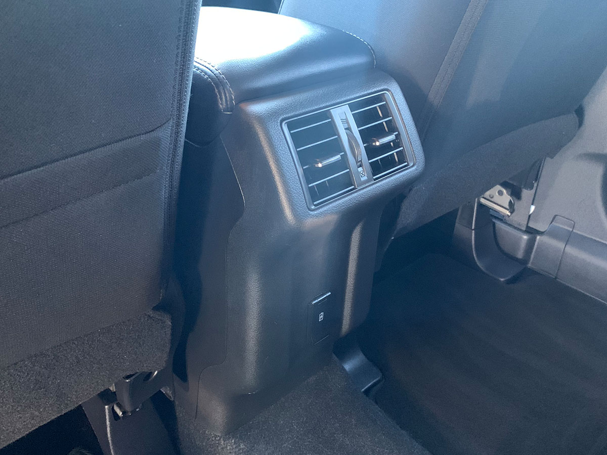 2021 Mitsubishi Outlander LS 2.4L Petrol 7 Seater Automatic