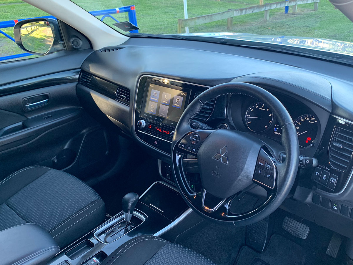 2021 Mitsubishi Outlander LS 2.4L Petrol 7 Seater Automatic