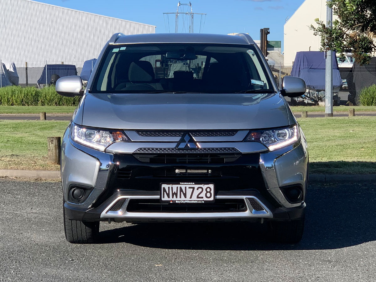 2021 Mitsubishi Outlander LS 2.4L Petrol 7 Seater Automatic