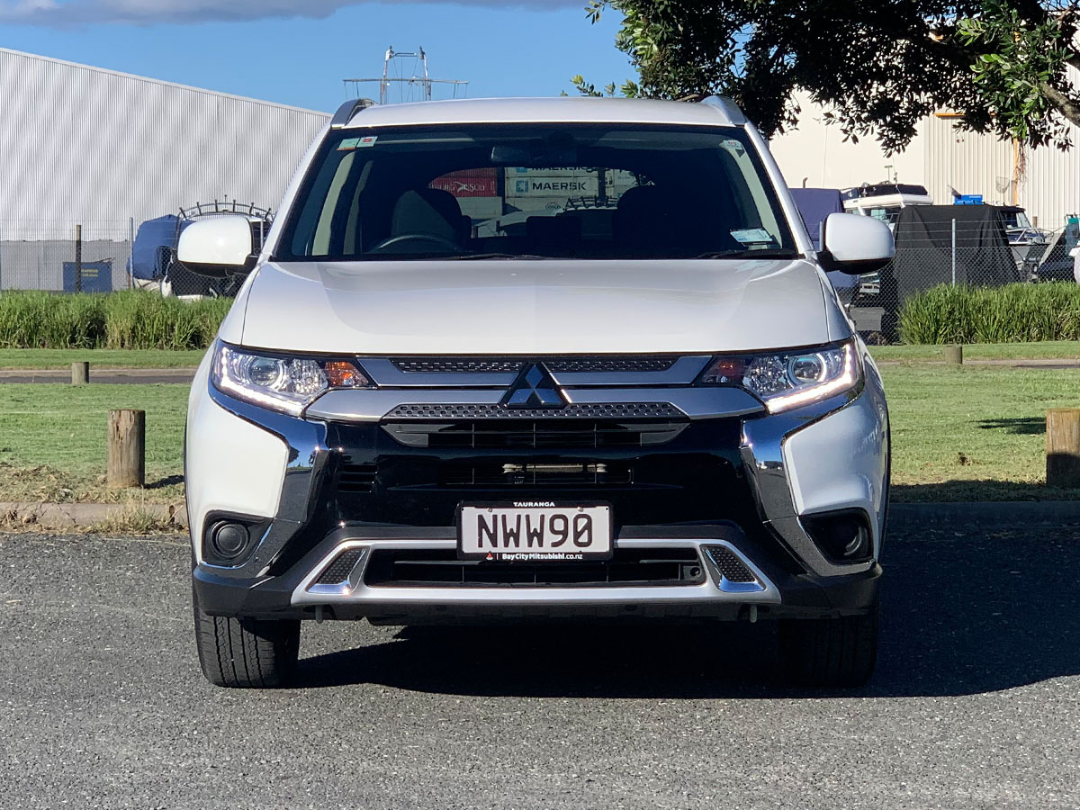 2021 Mitsubishi Outlander LS 2.4L Petrol 7 Seater Automatic