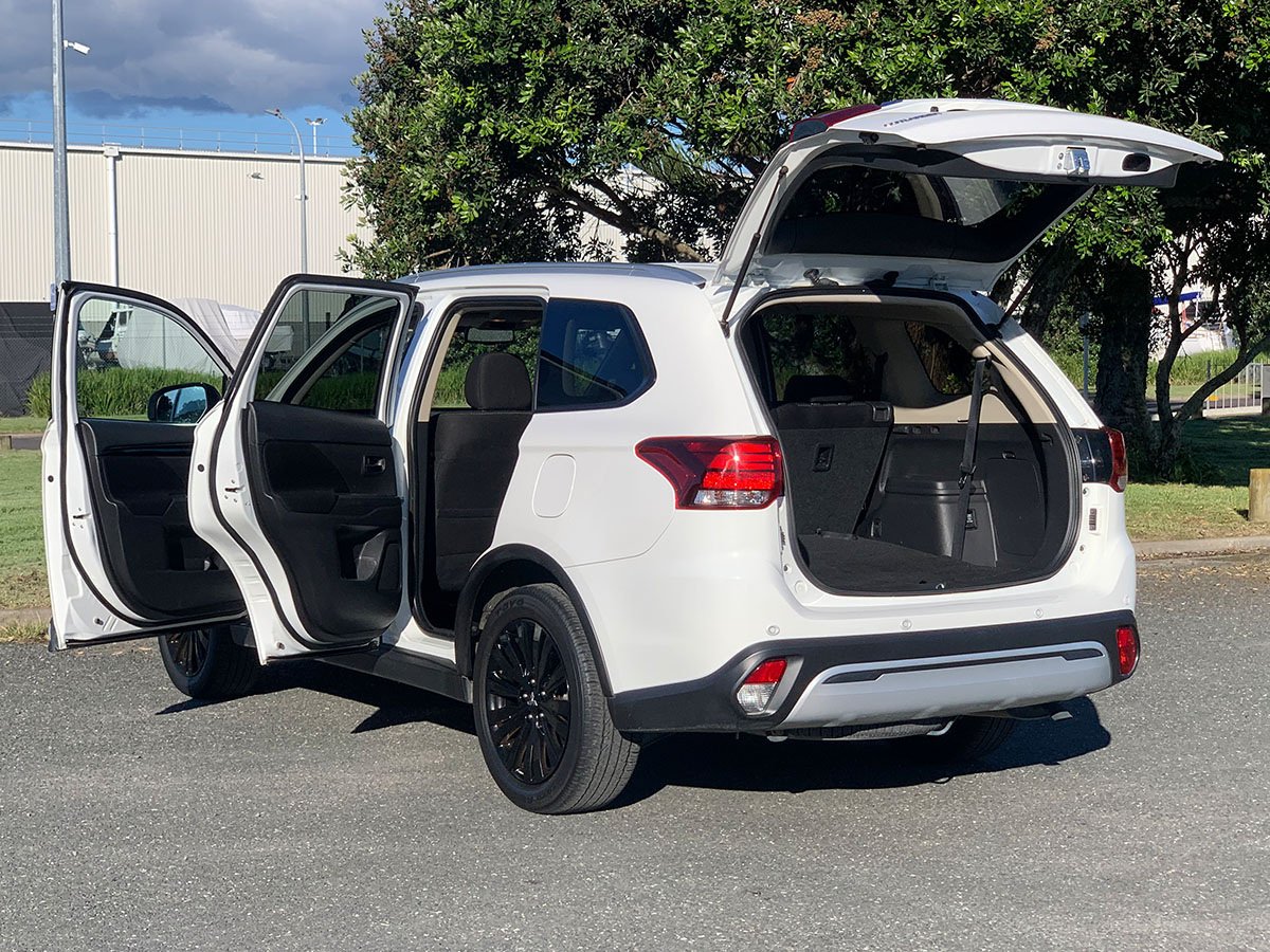 2021 Mitsubishi Outlander LS 2.4L Petrol 7 Seater Automatic