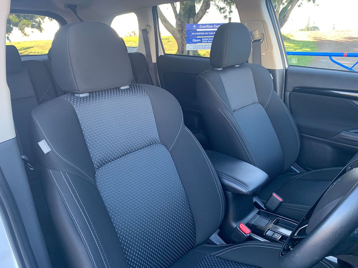 2021 Mitsubishi Outlander LS 2.4L Petrol 7 Seater Automatic