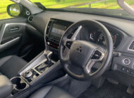 2023 Mitsubishi Pajero Sport VRX Black Edition