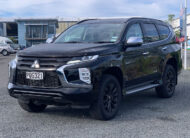 2023 Mitsubishi Pajero Sport VRX Black Edition