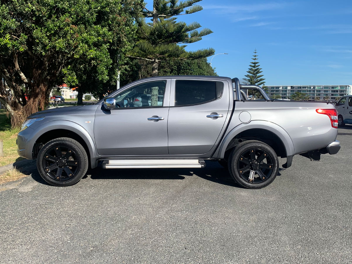 2016 Mitsubishi Triton GLXR 2.4L 2WD Diesel Turbo 6 Speed Manual