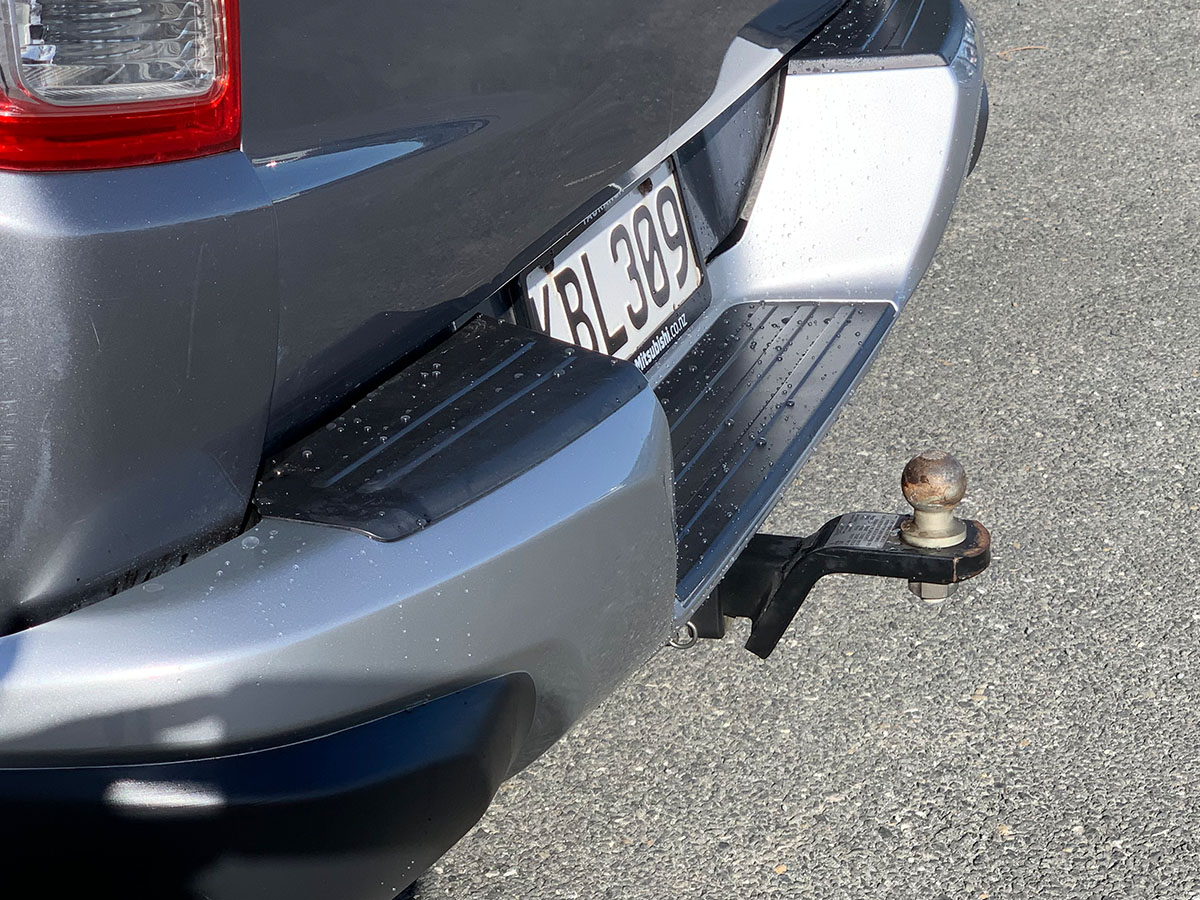 2016 Mitsubishi Triton GLXR 2.4L 2WD Diesel Turbo 6 Speed Manual