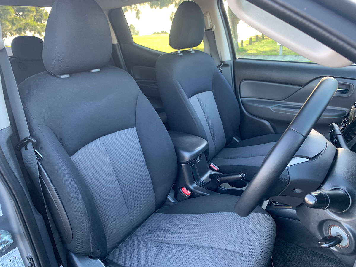 2016 Mitsubishi Triton GLXR 2.4L 2WD Diesel Turbo 6 Speed Manual