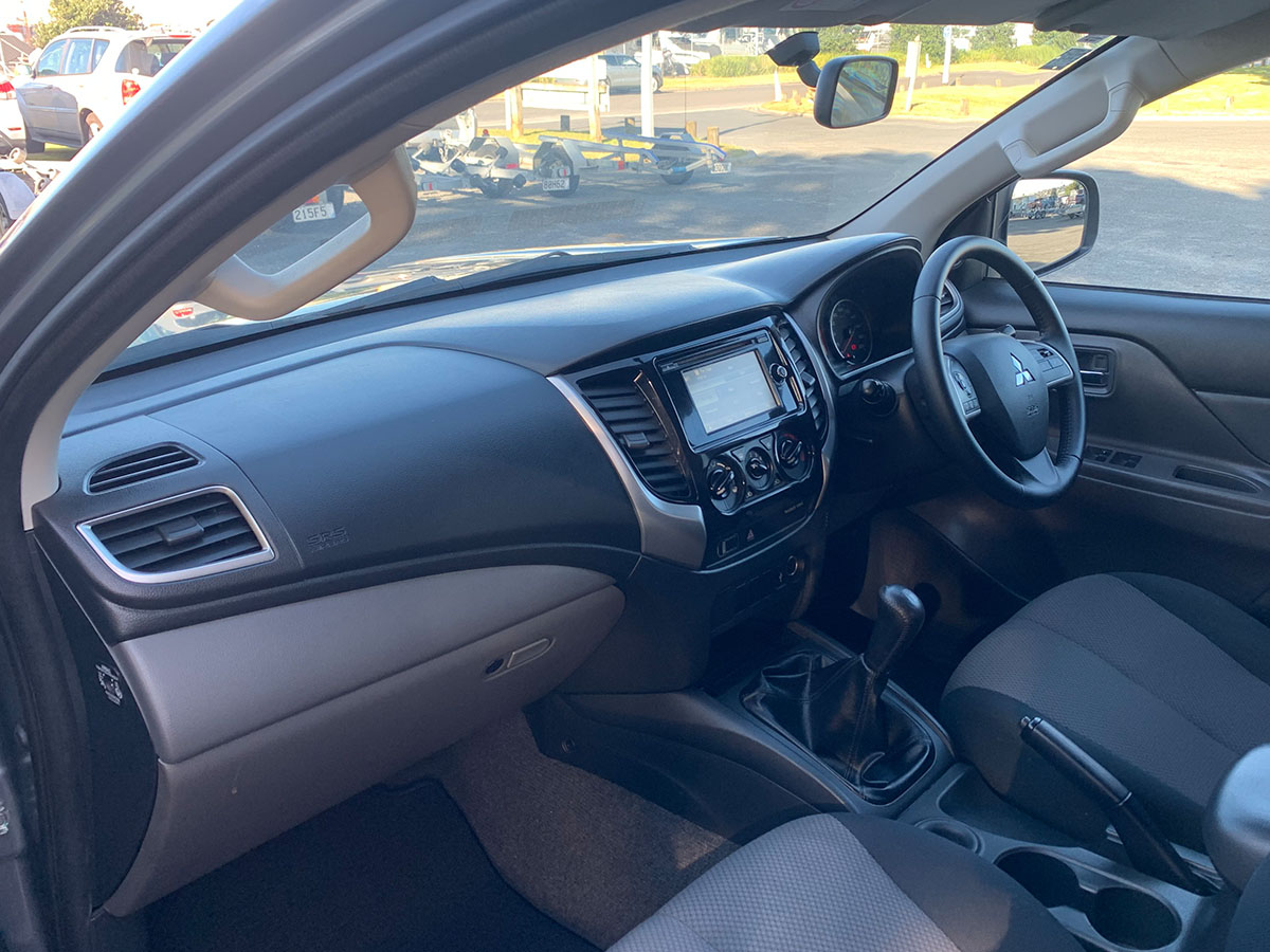 2016 Mitsubishi Triton GLXR 2.4L 2WD Diesel Turbo 6 Speed Manual