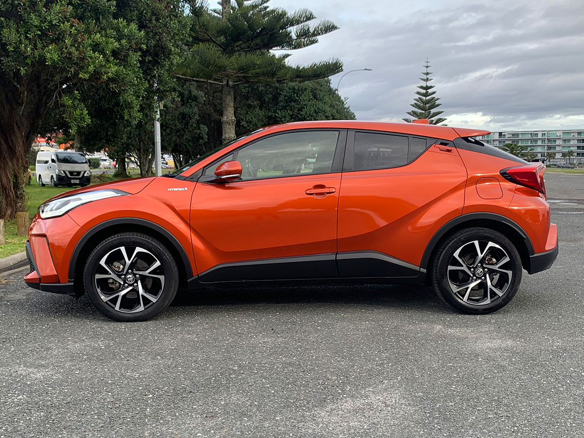 2020 Toyota C-HR 1.8L Hybrid